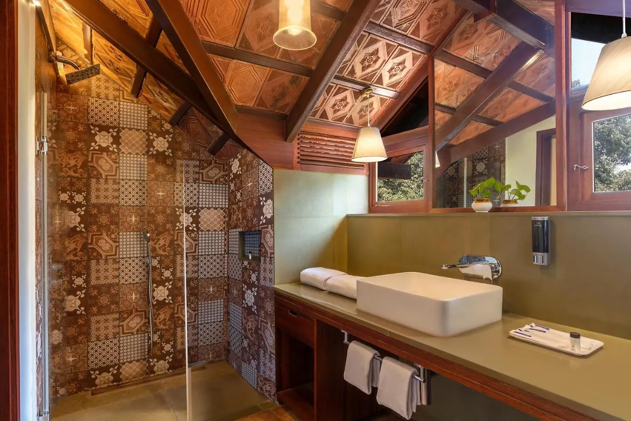 Estuary Sarovar Premiere Poovar Island Resort