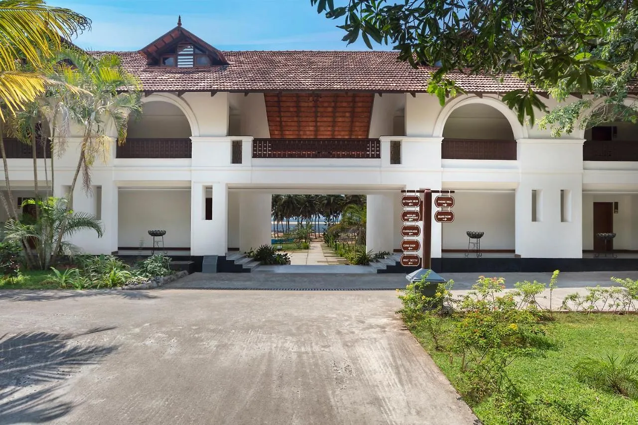 Estuary Sarovar Premiere Poovar Island Hotel Resort